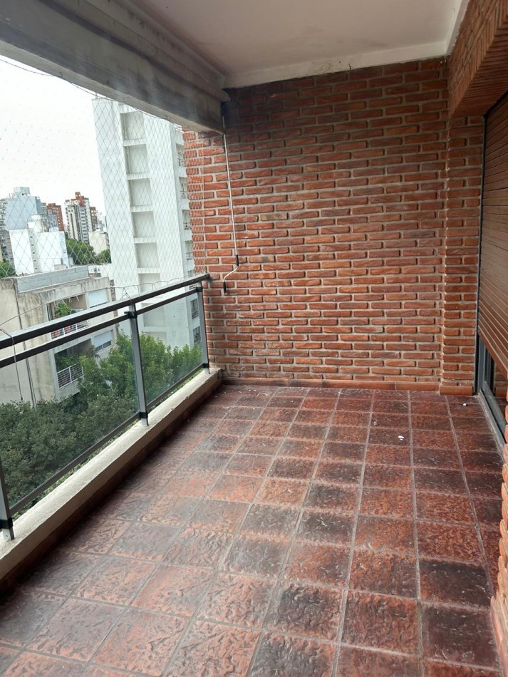 59 E/ 12 Y 13 - 2 DORMITORIOS - BALCON -COCHERA 