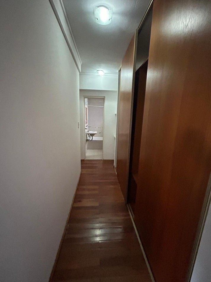 59 E/ 12 Y 13 - 2 DORMITORIOS - BALCON -COCHERA 
