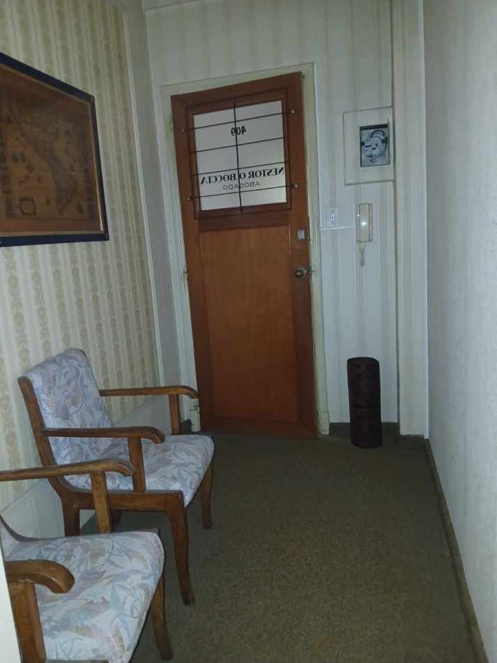 48 E/ 12 Y 13 - ALQUILER OFICINA - ZONA TRIBUNALES 