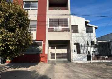 27 E/ 34 Y 35 - DEPARTAMENTO DE DOS DORMITORIOS CON COCHERA - TERRAZA PRIVADA 