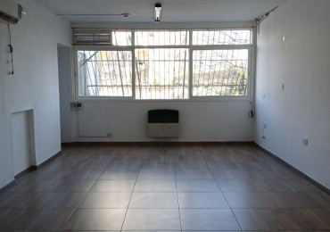 48 E/ 11 Y 12 - ALQUILAMOS OFICINA - 1 ER PISO - TRIBUNALES
