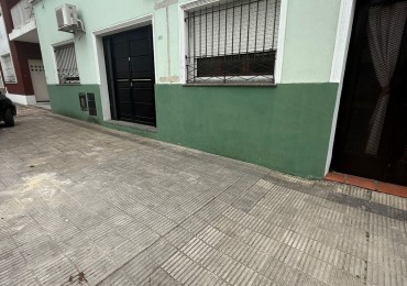 35 e/118 y diagonal 74 - casa 3 dorm patio - garage