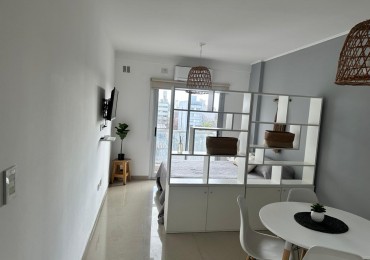 37 e/ 12 y 13 - monoambiente amueblado - con cochera - LA PLATA