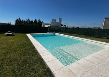 VENTA CASA QUINTA - BARRIO CERRADO LA HERMOSURA - RUTA 11 Y 645 - 