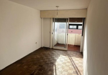 4 esq 49 - Depto en venta