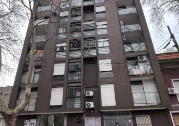 56 E/ 3 Y 4 - DEPTO AMUEBLADO - 7 MO PISO- LA PLATA