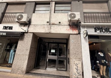 EXCELENTE DEPARTAMENTO EN ALQUILER AL FRENTE 